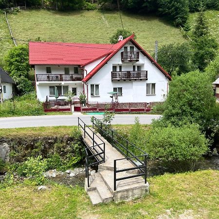 Готель Casuta De Langa Padure Моєчу-де-Сус Екстер'єр фото